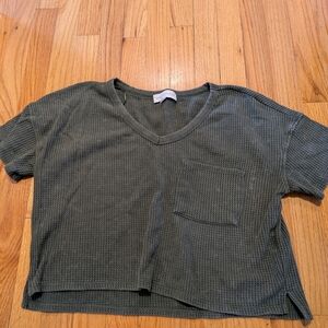 Waffle Knit V-Neck Pocket Crop Top - Olive